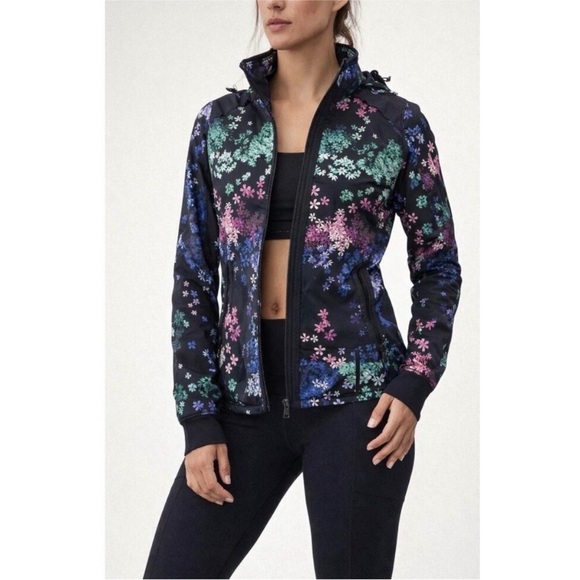 lululemon athletica Jackets & Blazers - Lululemon Run Bandit Hooded Jacket Black Multicolor Floral Petal Pop 4